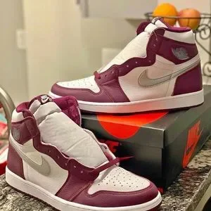 Jordan Bordeaux 1s sz 11.5 and jordan 13s red flint sz 12 . $180 for both Jordan | Shoes | Jordan Bordeaux S Sz 115 And Jordan 13s Red  main image 3